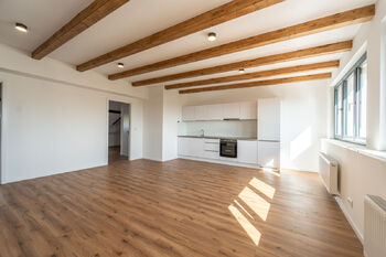 Pronájem bytu 4+kk v osobním vlastnictví, 130 m2, Český Brod