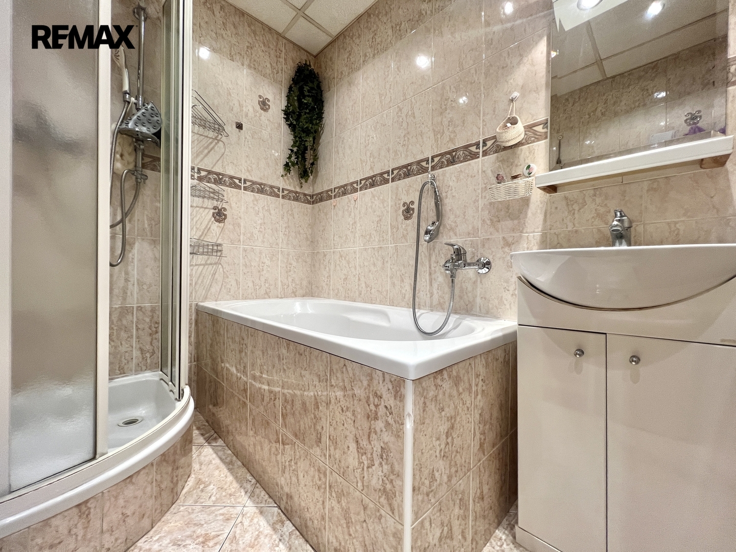 Prodej bytu 2+1 v osobním vlastnictví, 59 m2, Chomutov