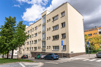 Pronájem bytu 2+kk v osobním vlastnictví, 42 m2, Praha 6 - Břevnov
