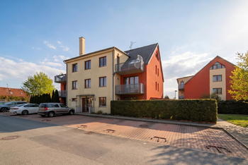 Prodej bytu 3+kk v osobním vlastnictví, 90 m2, Praha 10 - Kolovraty