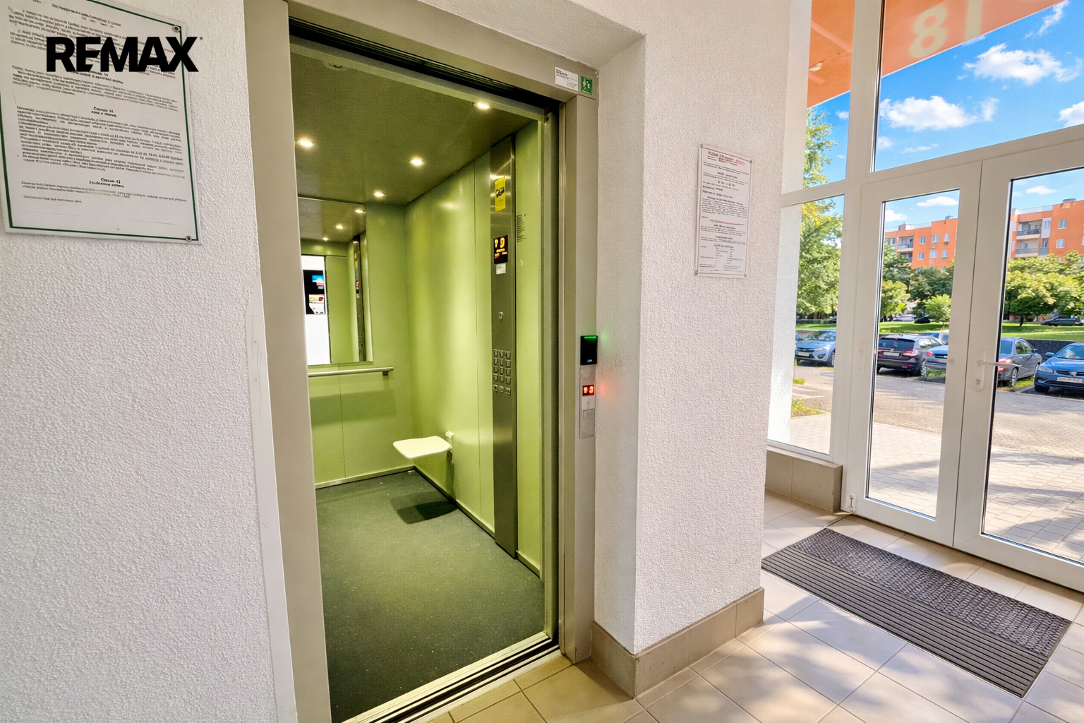 Pronájem bytu 3+1 v osobním vlastnictví, 73 m2, Praha 8 - Kobylisy