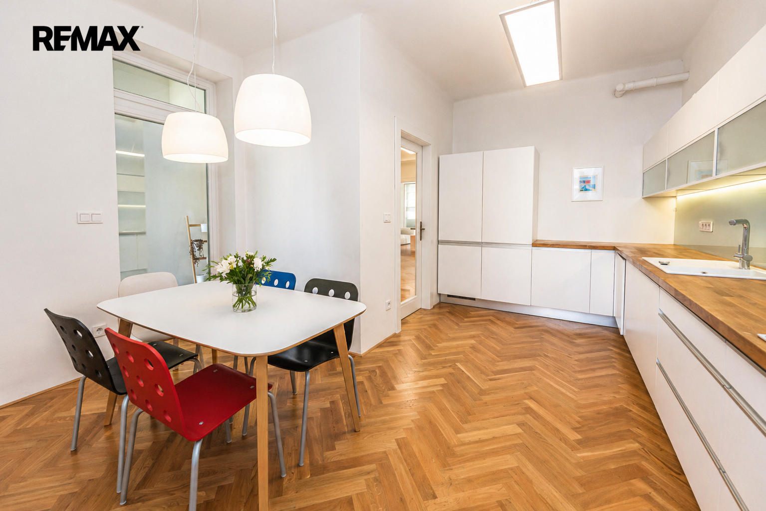 Pronájem bytu 3+1 v osobním vlastnictví, 105 m2, Praha 3 - Vinohrady