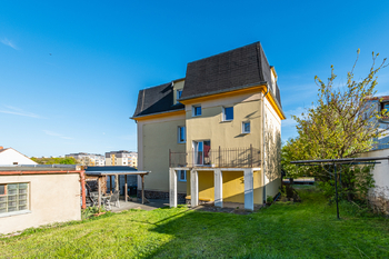 Prodej domu, 260 m2, Krupka