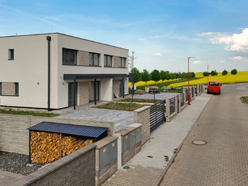 Pronájem domu, 213 m2, Červené Pečky