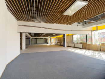 Pronájem komerčního objektu, 1170 m2, Rousínov
