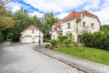 Prodej domu, 196 m2, Praha 6 - Nebušice