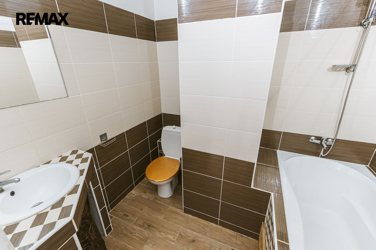 Prodej bytu 1+1, 36 m2, Bystřany