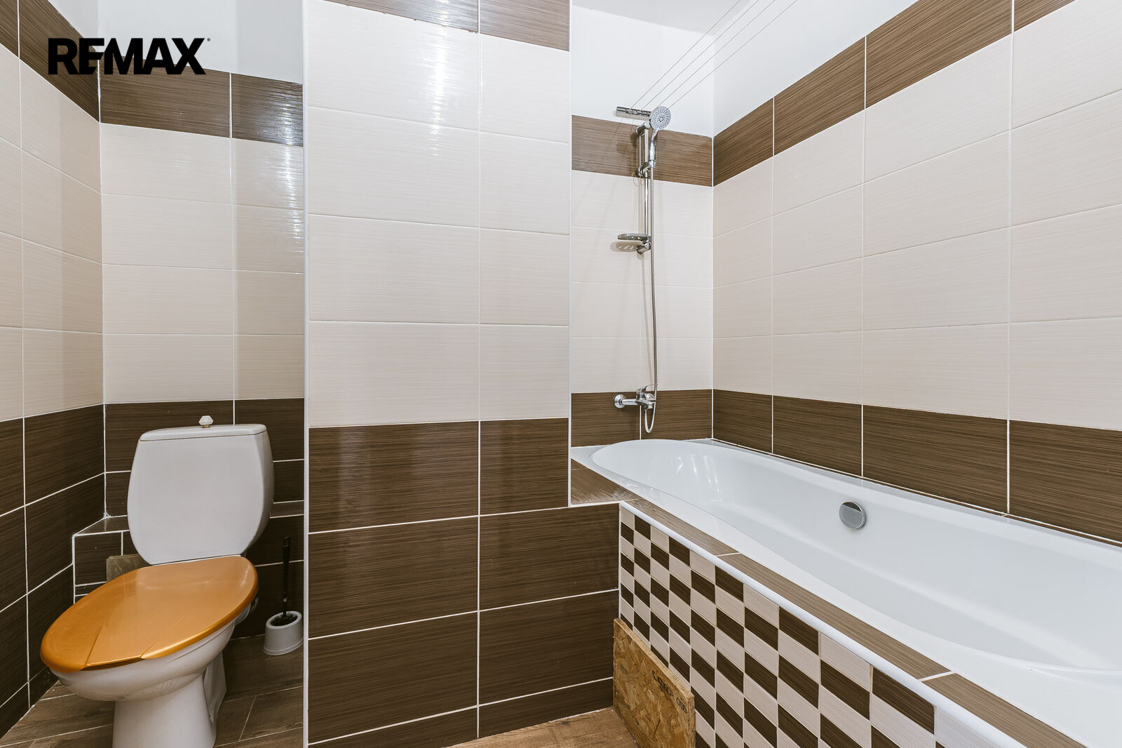 Prodej bytu 1+1, 36 m2, Bystřany
