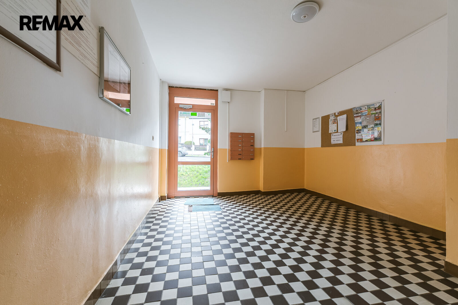 Prodej bytu 1+1, 36 m2, Bystřany
