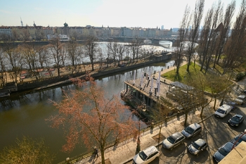 Prodej bytu 3+1 v osobním vlastnictví, 115 m2, Praha 5 - Smíchov