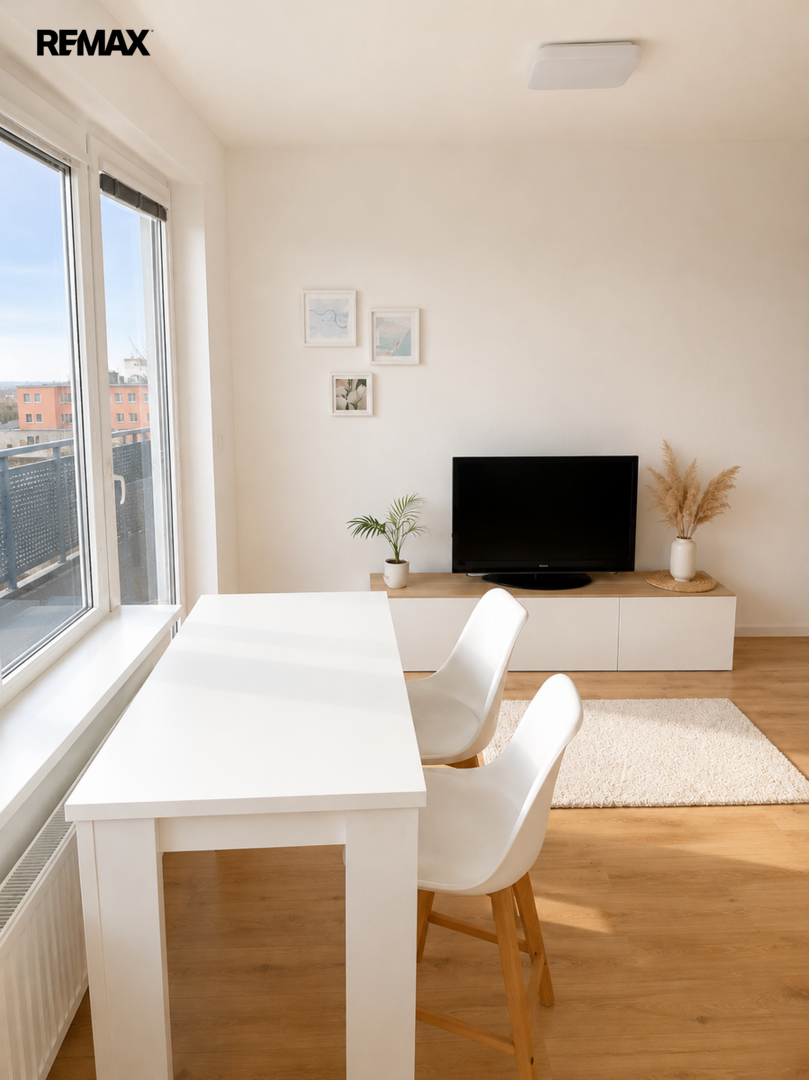 Pronájem bytu 1+kk v osobním vlastnictví, 32 m2, Praha 9 - Černý Most