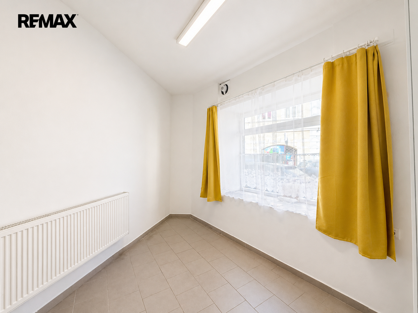 Pronájem ordinace, 47 m2, Kladno
