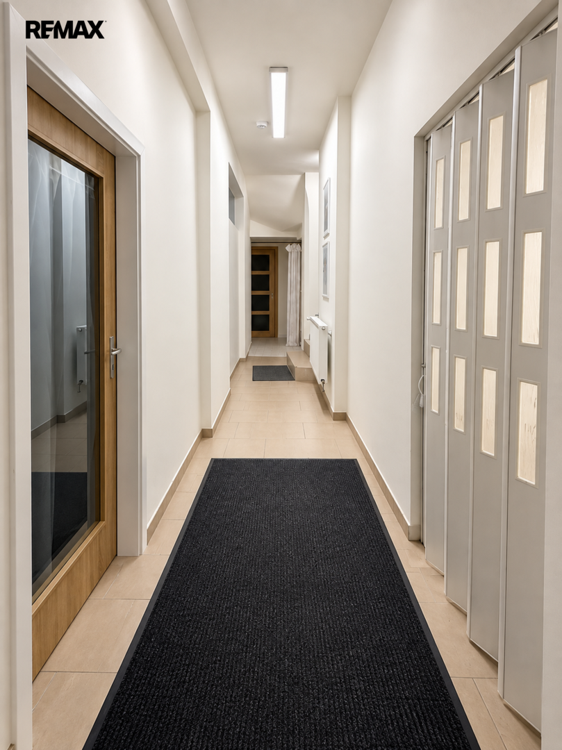 Pronájem ordinace, 47 m2, Kladno