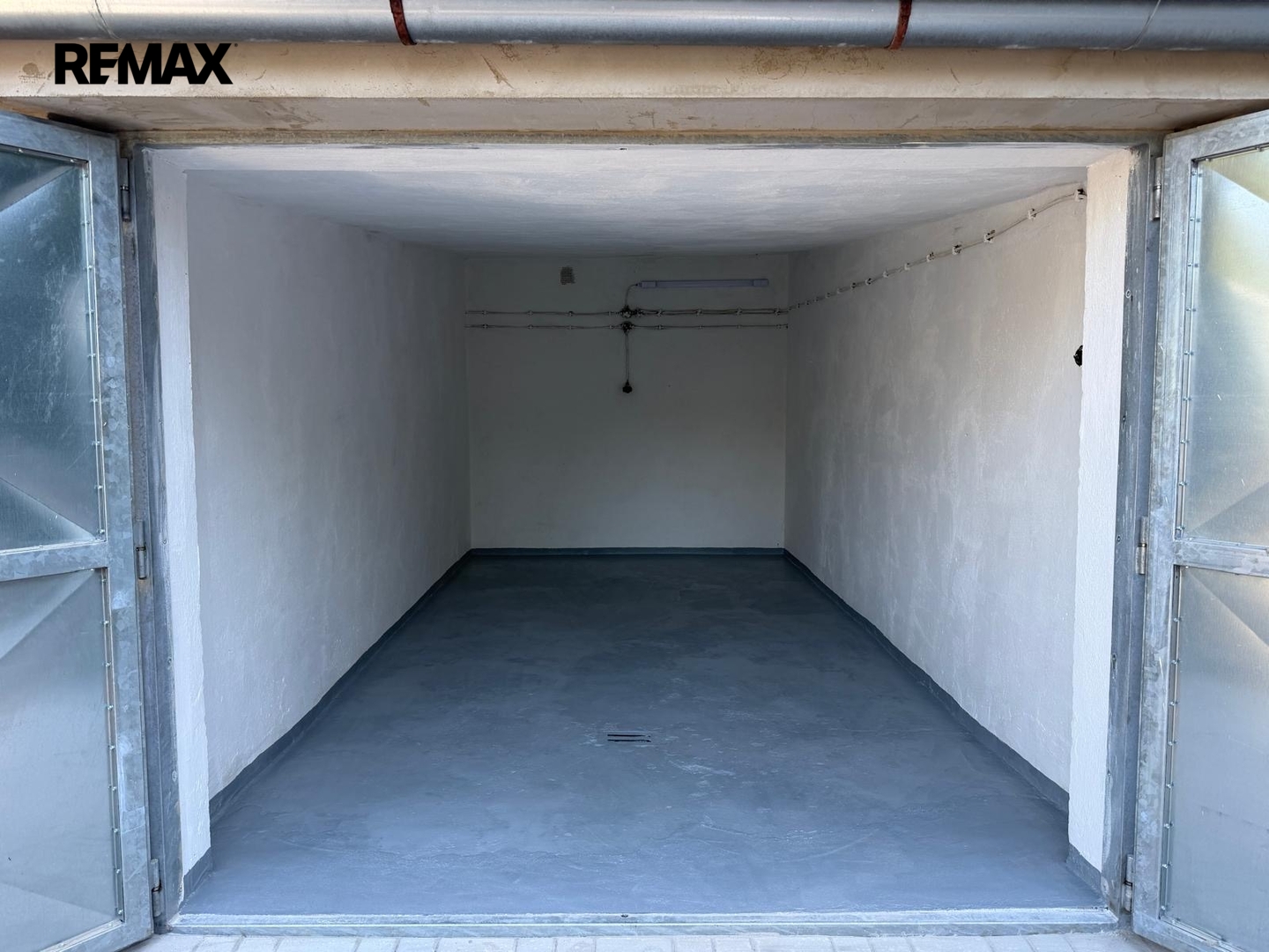 Pronájem malého objektu, 18 m2, Slaný