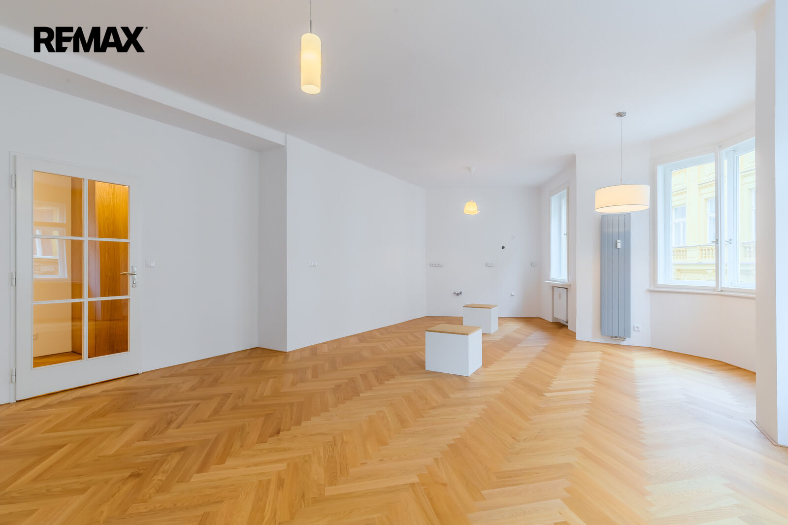 Prodej bytu 2+kk, 92 m2, Praha