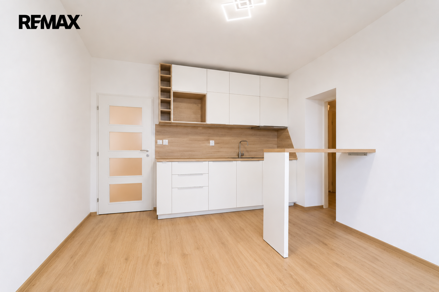 Pronájem bytu 2+kk v osobním vlastnictví, 47 m2, Rudná
