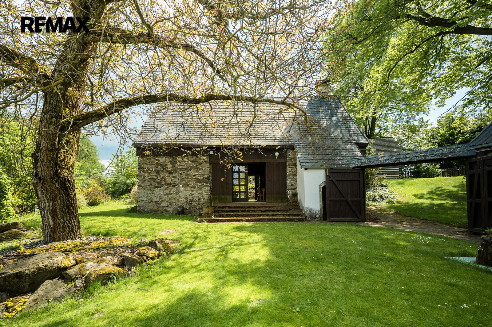 Prodej ubytovacího zařízení, 800 m2, Holetín