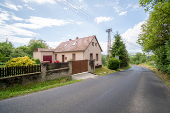 Prodej domu, 106 m2, Hoštka