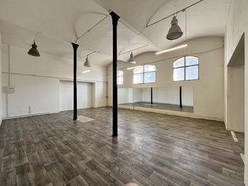 Pronájem komerčního objektu, 1131 m2, Brandýs nad Labem-Stará Boleslav