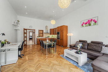 Prodej bytu 2+kk v osobním vlastnictví, 88 m2, Praha 1 - Staré Město