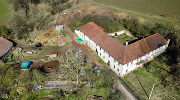 Prodej komerčního prostoru, 951 m2, Hluboké Dvory