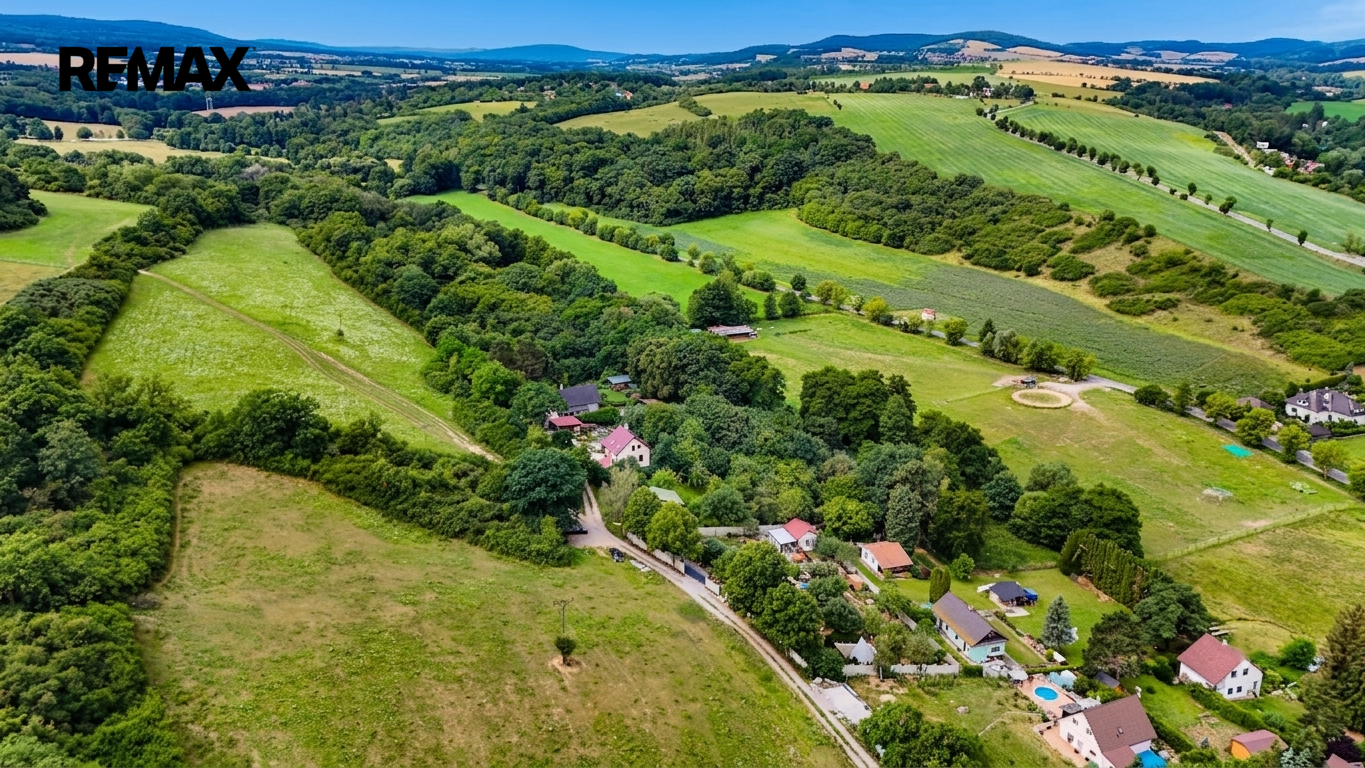 Prodej pozemku, 740 m2, Zadní Třebaň