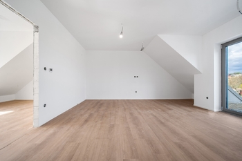 Prodej bytu 3+kk v osobním vlastnictví, 108 m2, Moravany