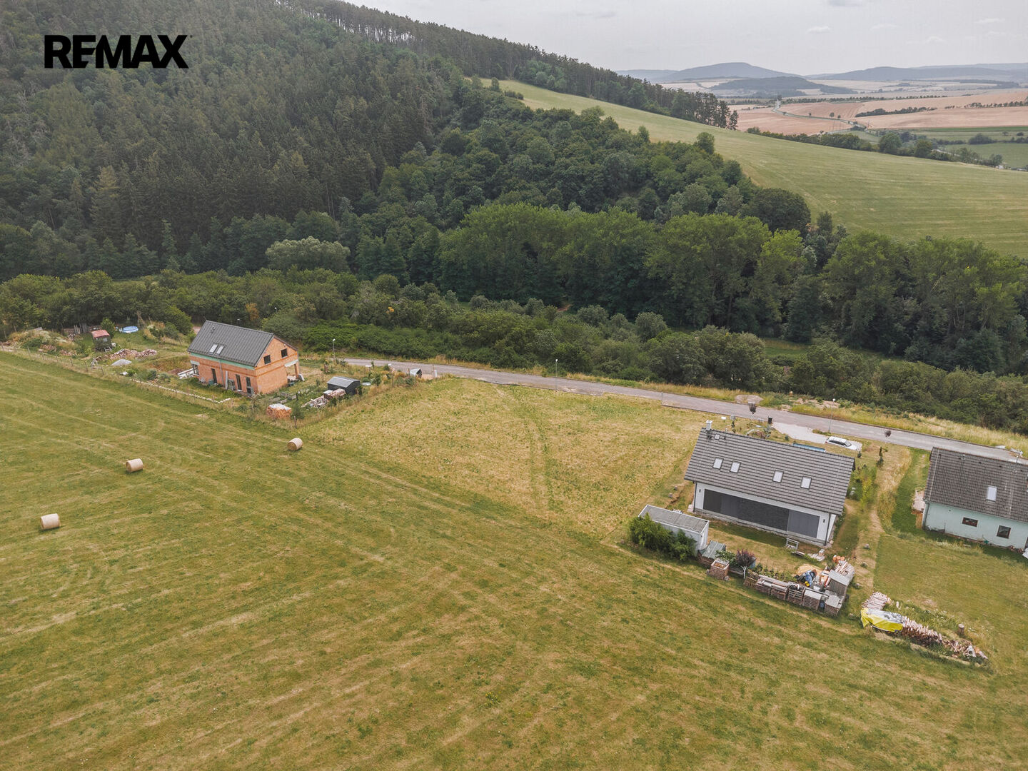 Prodej pozemku pro bydlení, 1992 m2, Hředle