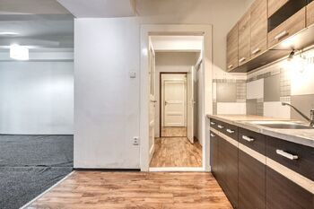Prodej komerčního objektu, 57 m2, Praha 3 - Žižkov