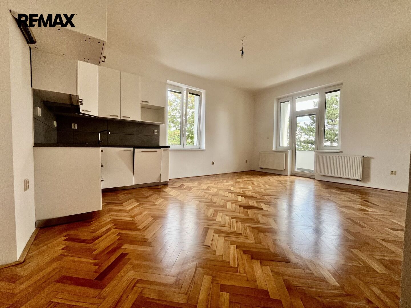 Pronájem bytu 3+kk v osobním vlastnictví, 96 m2, Praha 9 - Kbely