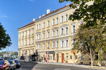 Prodej bytu 1+kk v osobním vlastnictví, 37 m2, Praha 6 - Dejvice