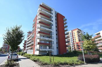 Pronájem bytu 1+kk v osobním vlastnictví, 28 m2, Praha 9 - Letňany
