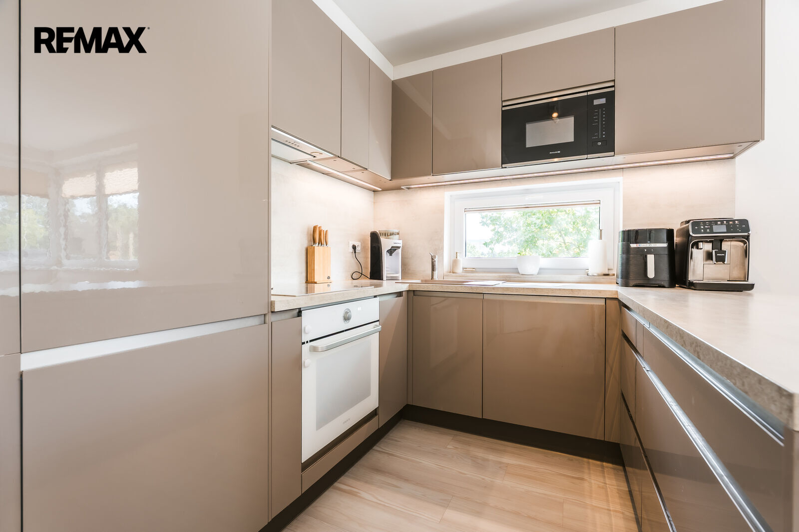 Pronájem bytu 3+kk, 68 m2, Praha