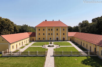 Prodej historického objektu, 990 m2, Zdiby