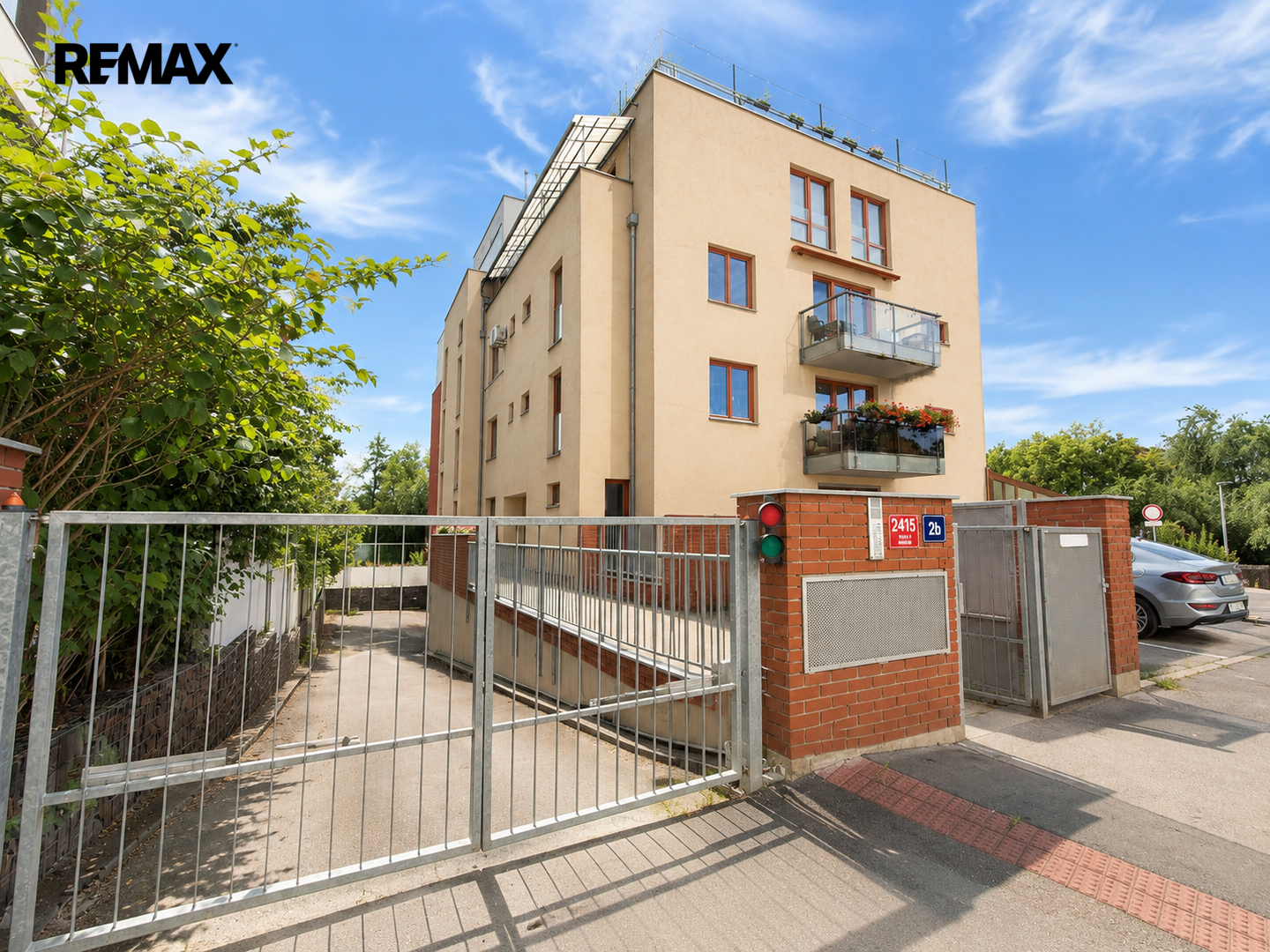 Pronájem bytu 3+1, 101 m2, Praha