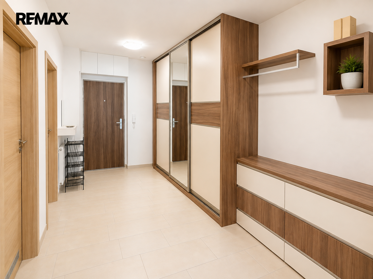 Pronájem bytu 3+1, 101 m2, Praha
