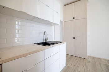 Prodej bytu 1+kk v osobním vlastnictví, 28 m2, Vráž