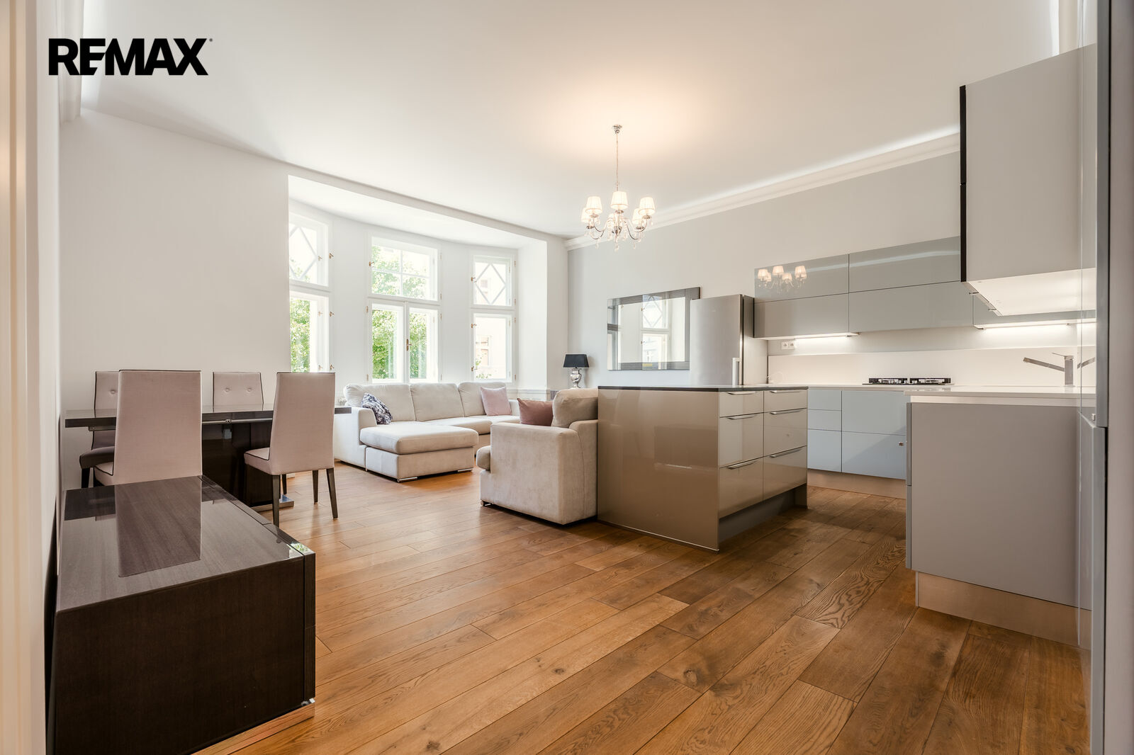 Pronájem bytu 4+kk, 103 m2, Praha