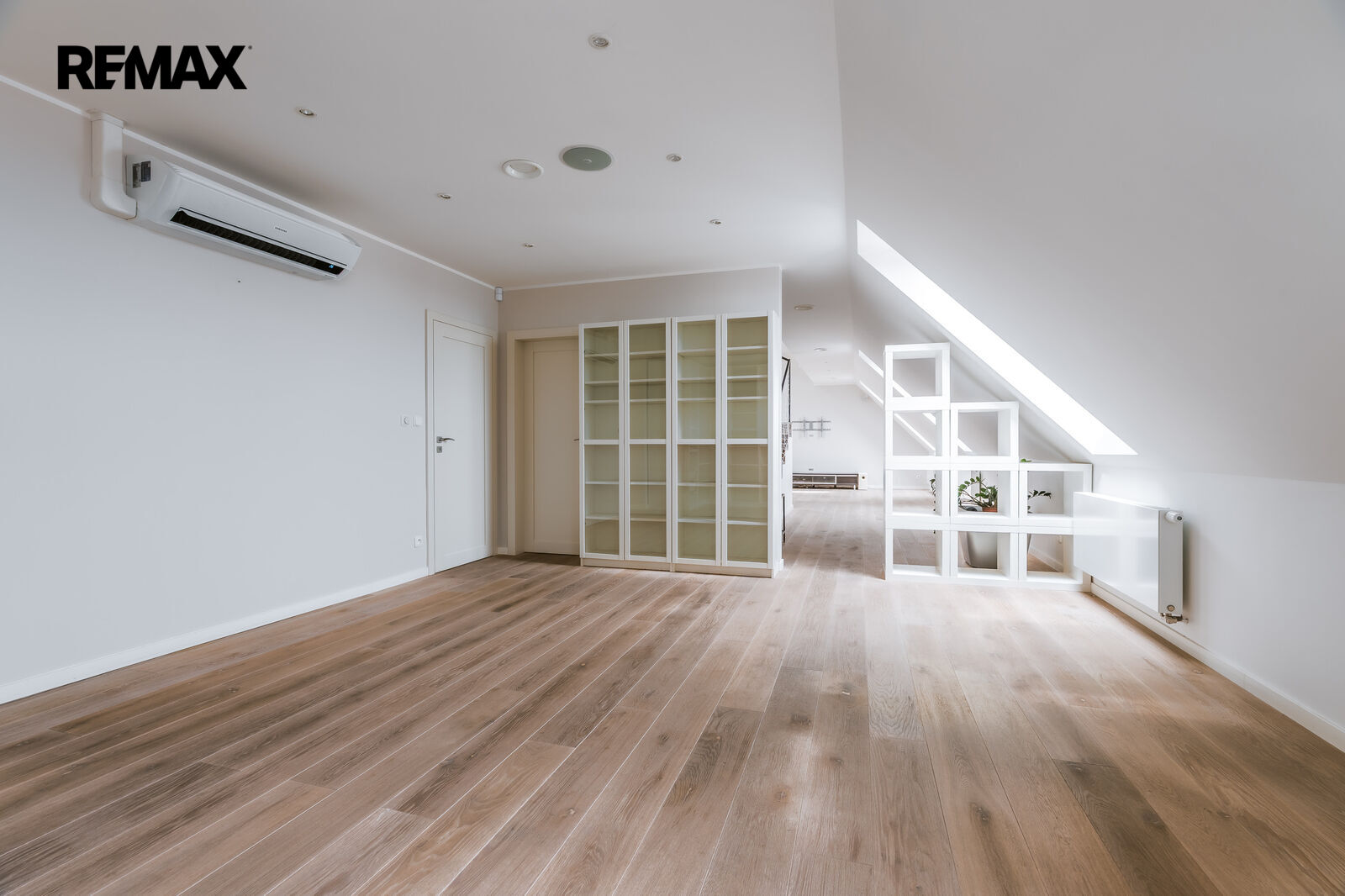 Prodej bytu 3+kk, 144 m2, Praha