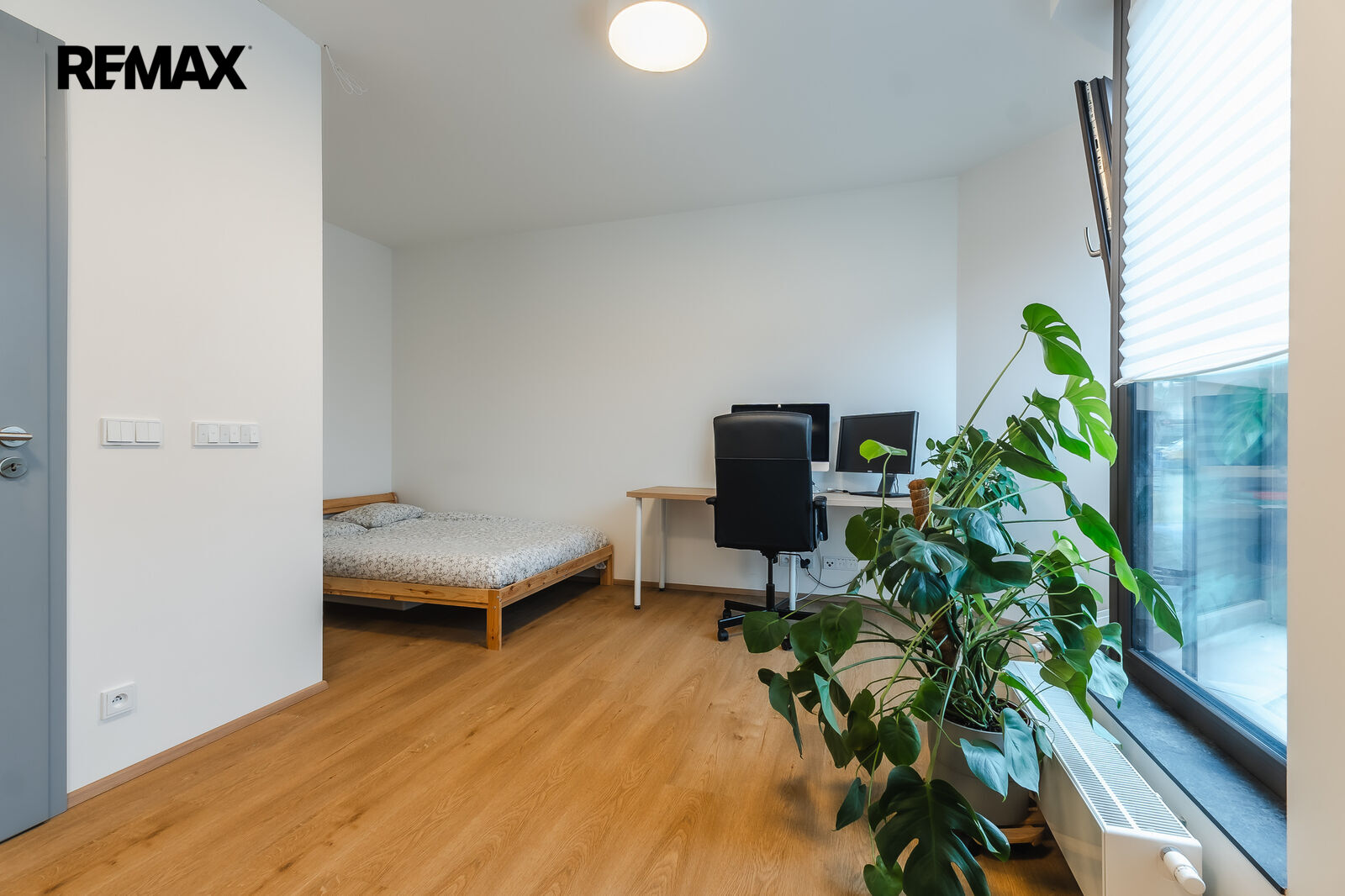Pronájem bytu 1+kk, 31 m2, Praha