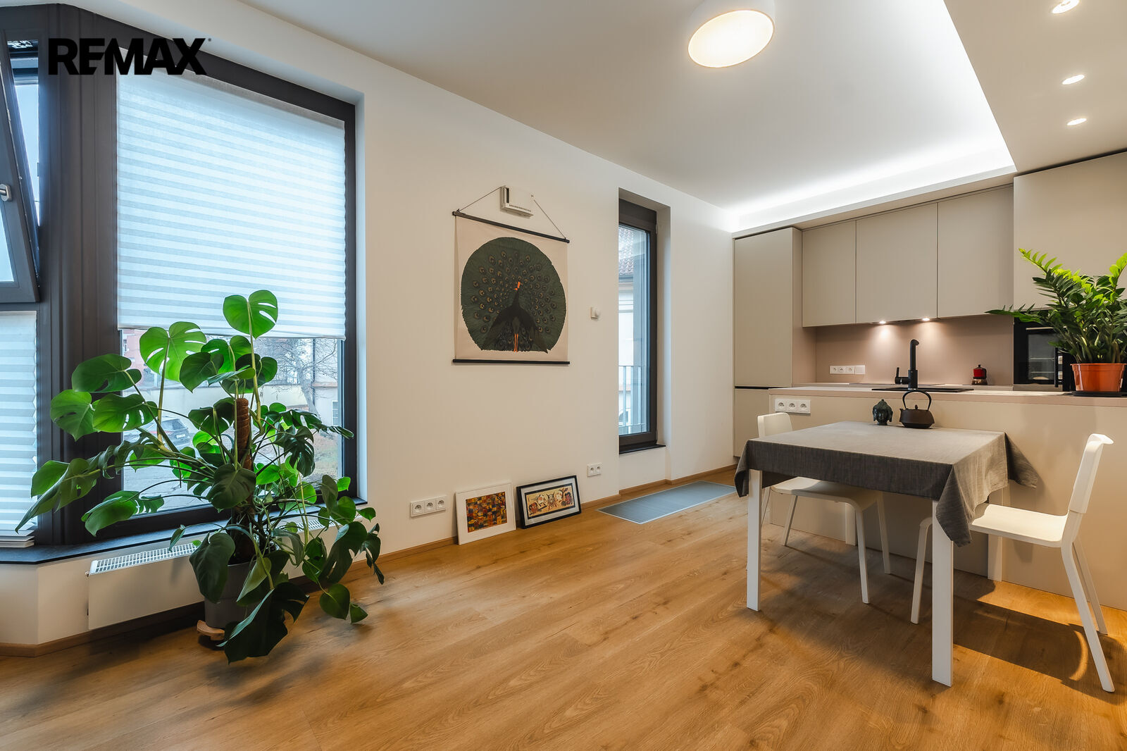 Pronájem bytu 1+kk, 31 m2, Praha