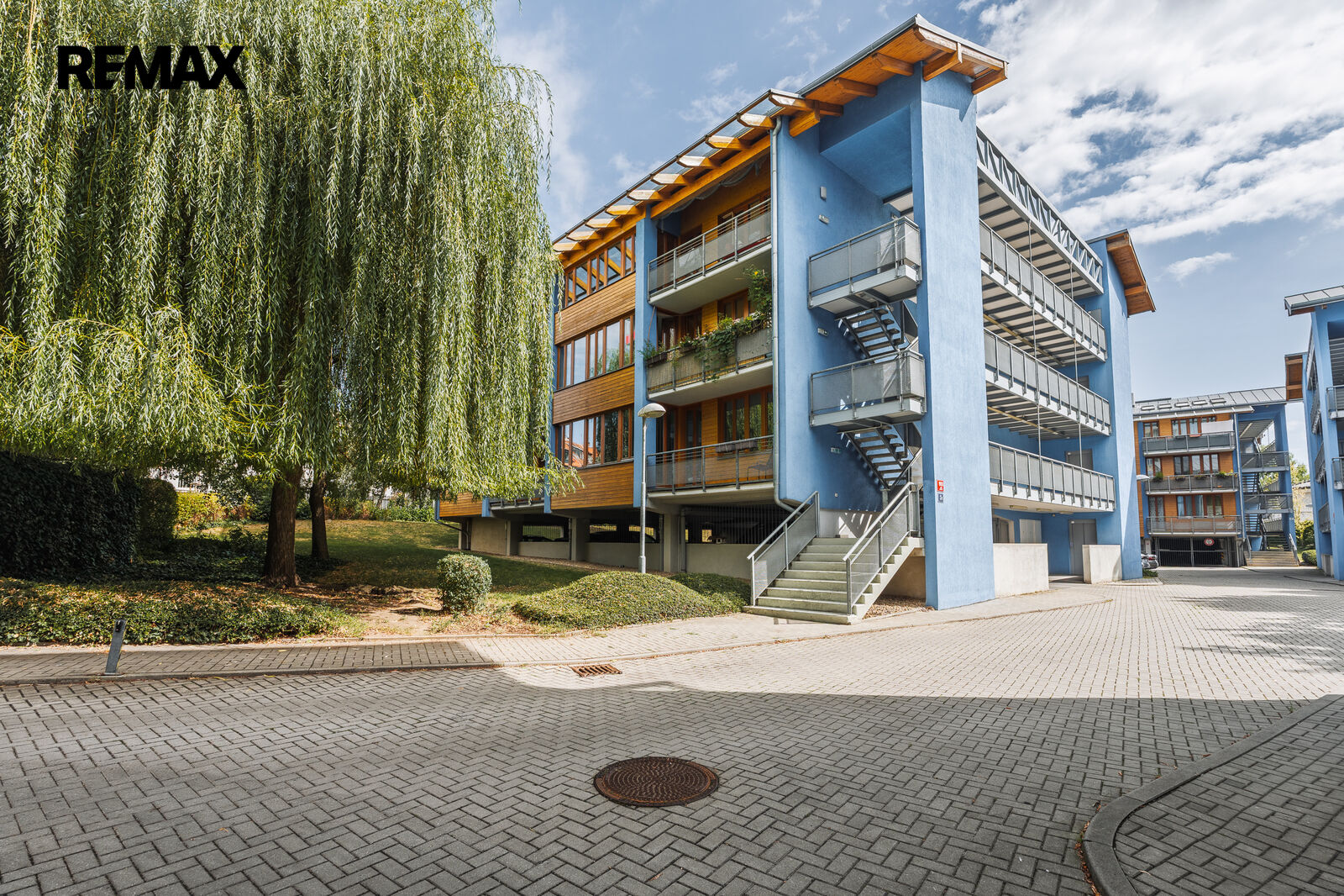 Pronájem bytu 2+kk, 69 m2, Praha