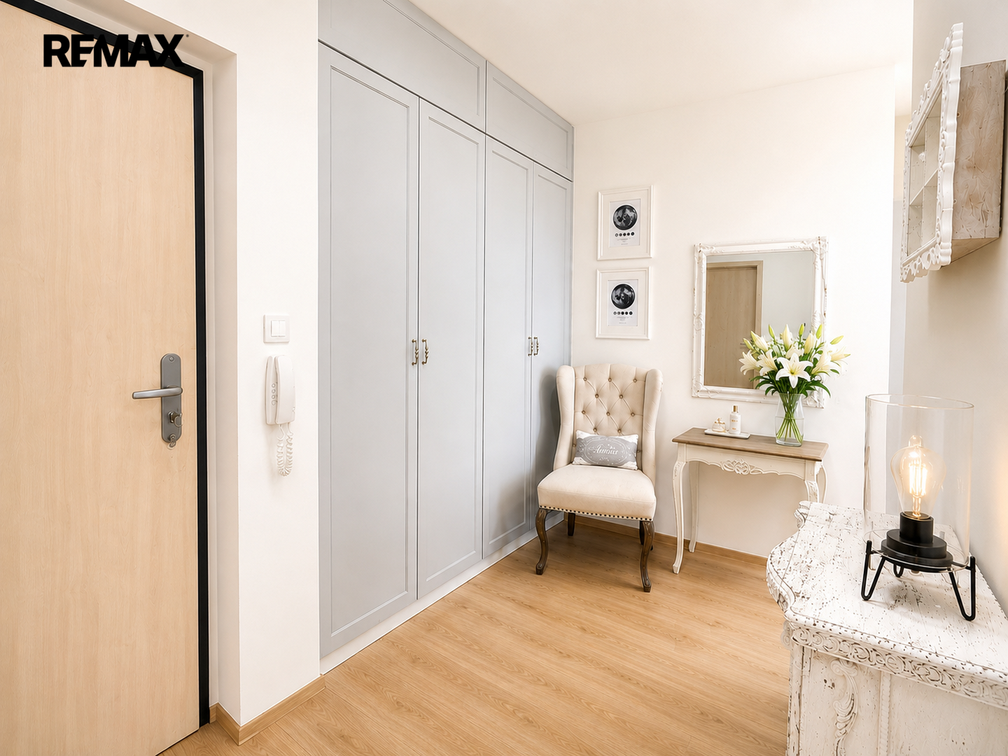 Prodej bytu 3+kk, 74 m2, Praha