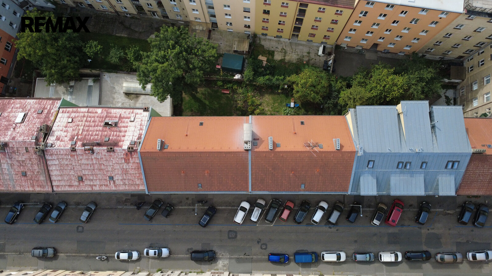 Pronájem bytu 2+kk, 48,2 m2, Praha