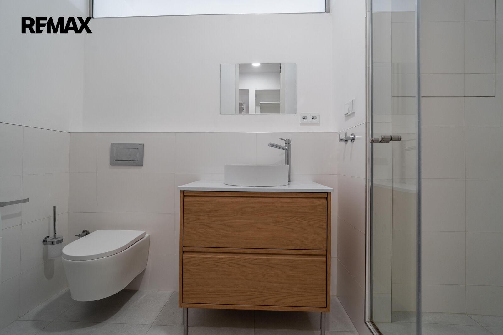 Pronájem bytu 2+kk, 48,2 m2, Praha
