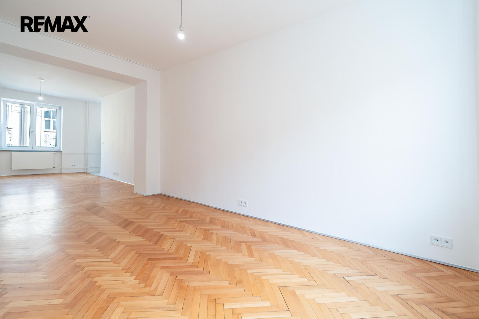 Pronájem bytu 2+kk, 48,2 m2, Praha