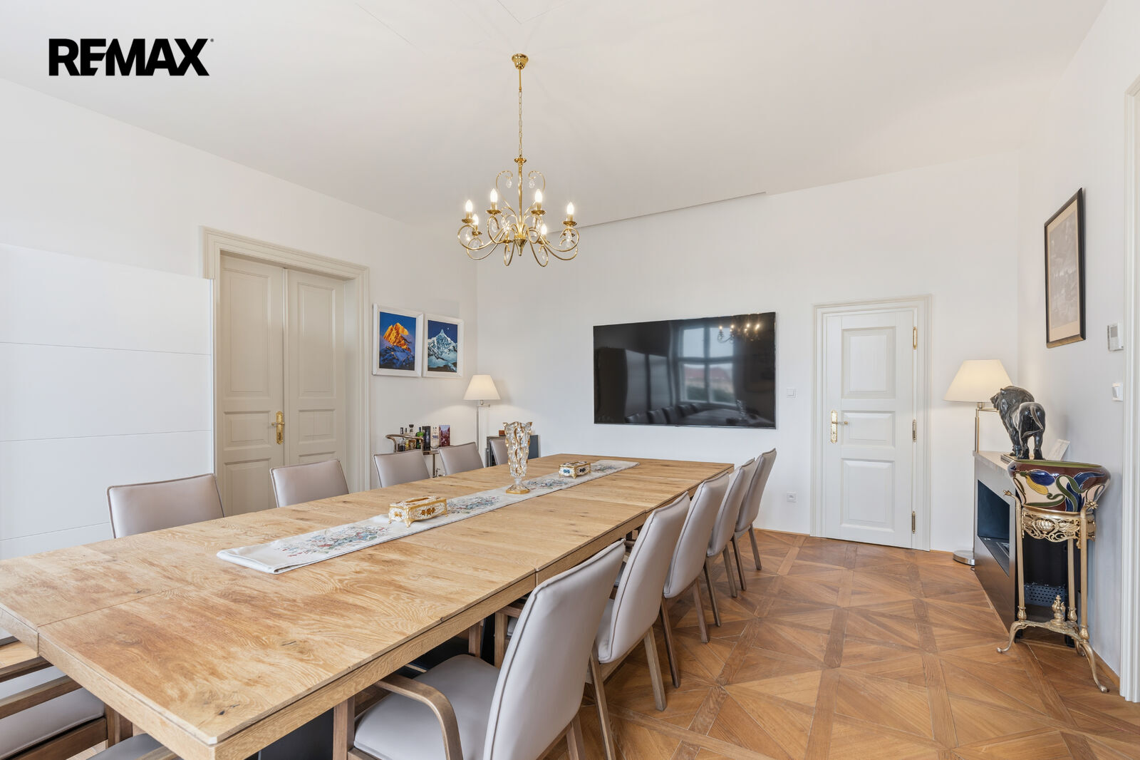 Prodej bytu 4+1, 139 m2, Praha