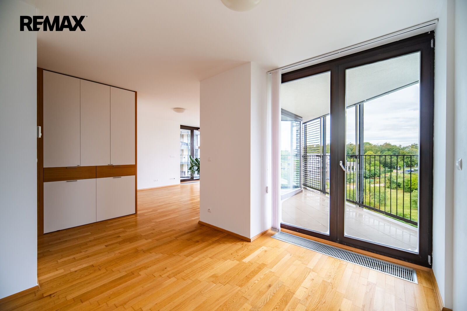Pronájem bytu 1+kk, 44 m2, Praha