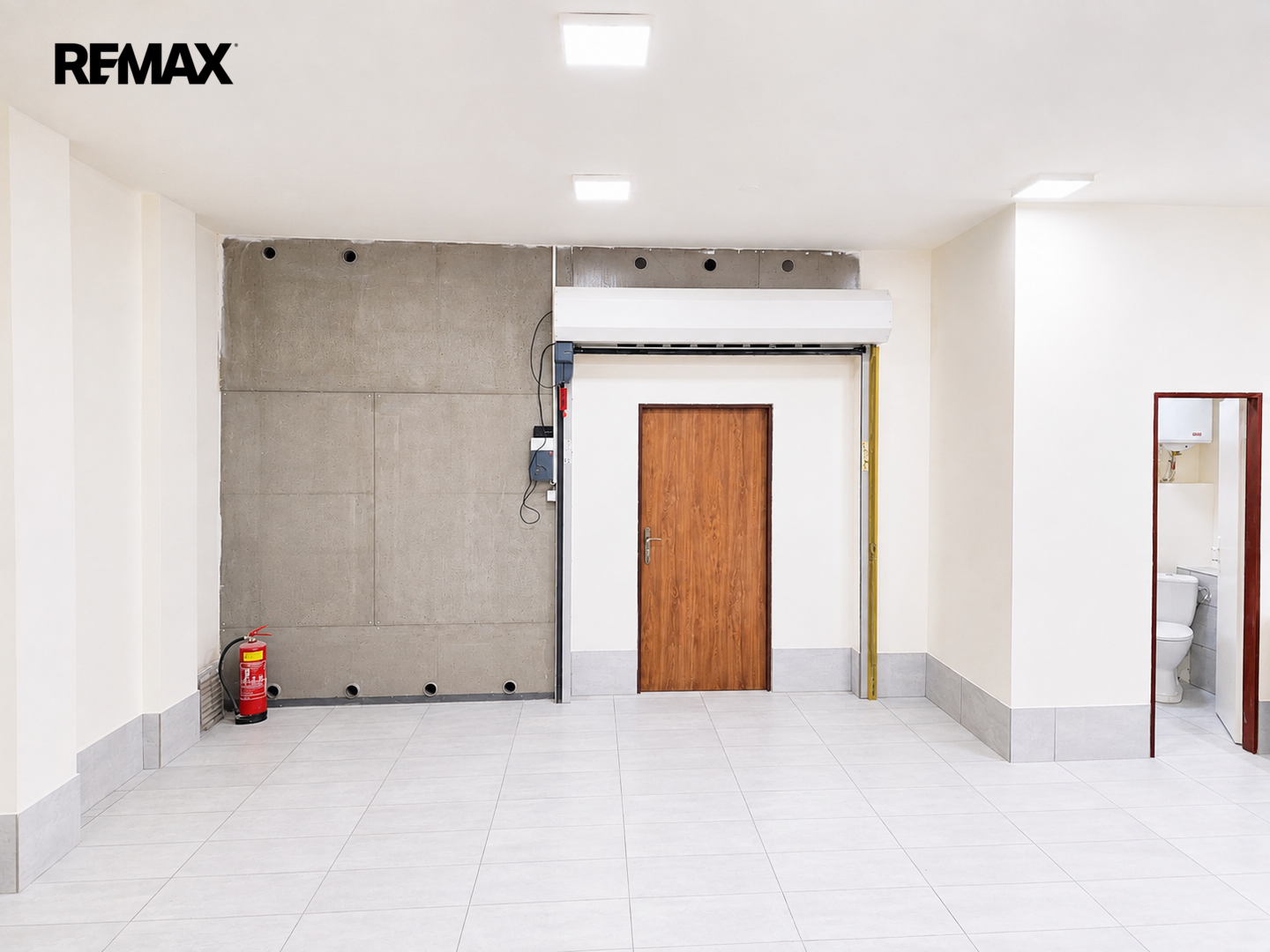 Prodej obchodního prostoru, 50 m2, Praha