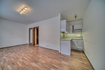 Pronájem bytu 1+kk v osobním vlastnictví, 31 m2, Kolín